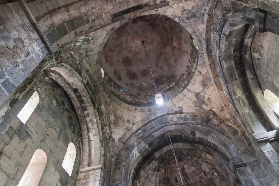 All-Saviors Church (Amenaprkich), Sanahin